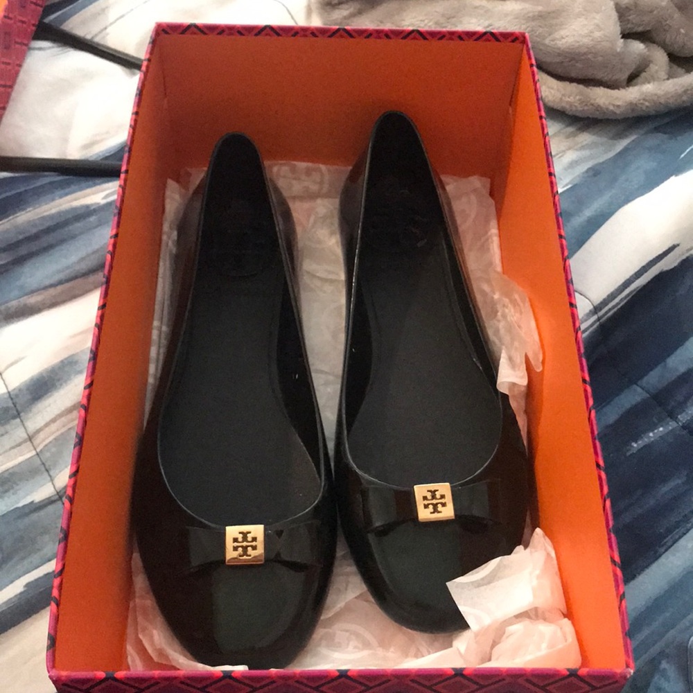 Tory Burch jelly flats